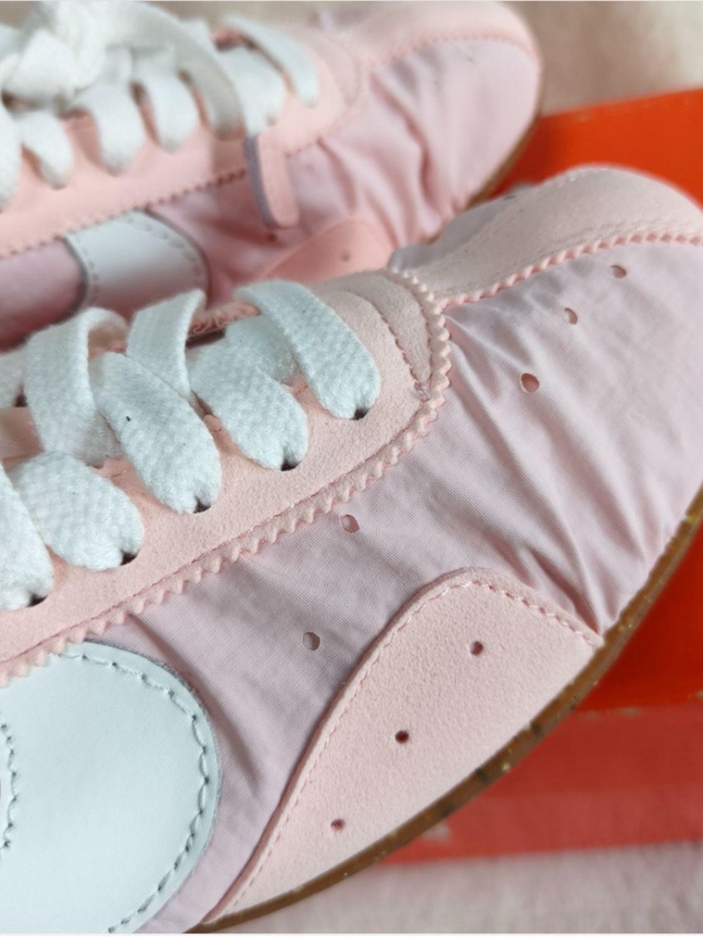 Jacquemus x Nike Moonshoe - Picture 4 of 6